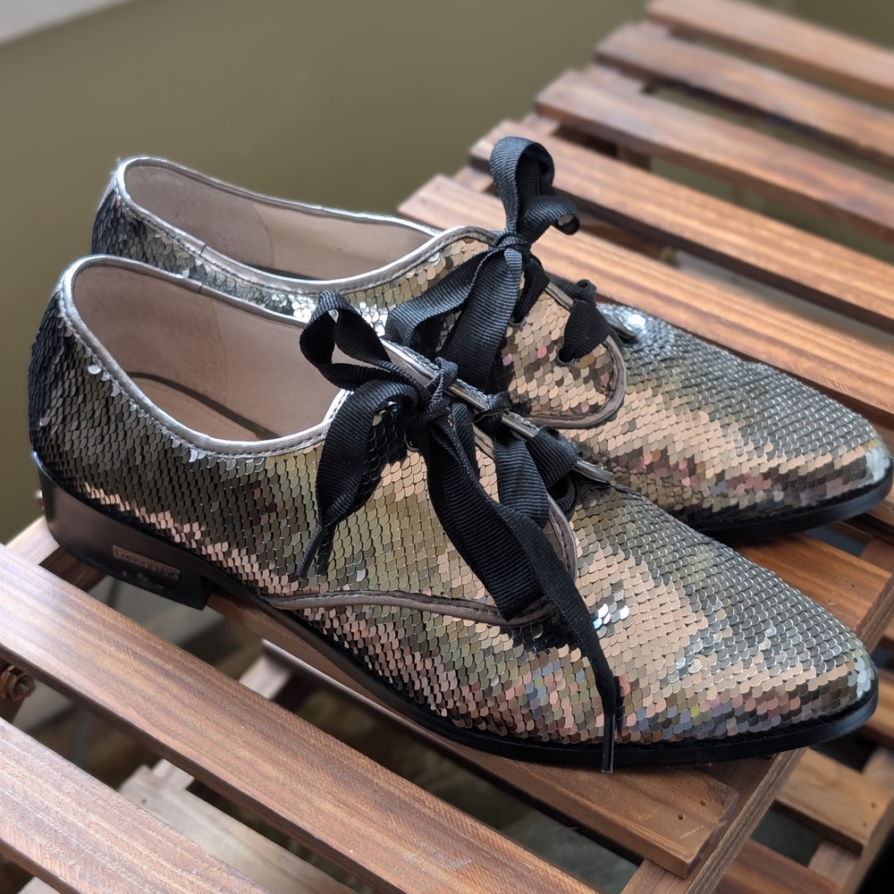 Louise et Cie Silver and Black Flats for Effortless Elegance